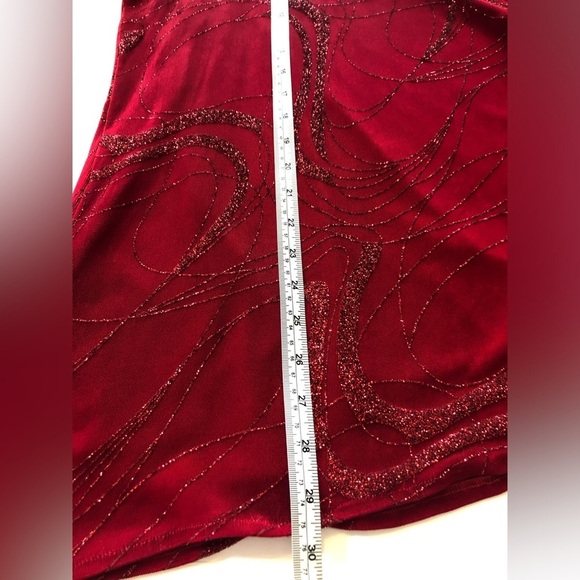 Praise Hymn Fashion Glitter Knit Asymmetrical Top with Split Flare Sleeve Red 3X - Picture 7 of 15